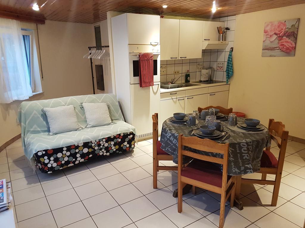 App Houffalize Apartment Bilik gambar